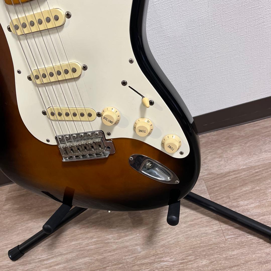 fender japan ストラトキャスター　サンバースト