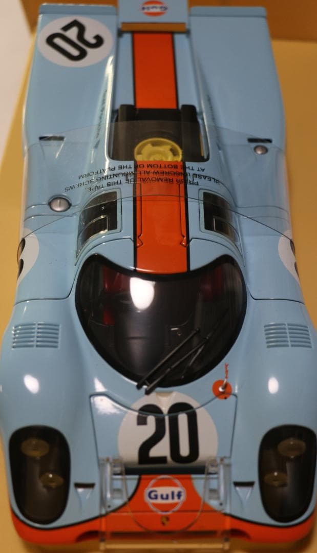 オートアート ポルシェ９１７ｋ　映画「栄光のル・マン」劇中車　1/18 　中古品