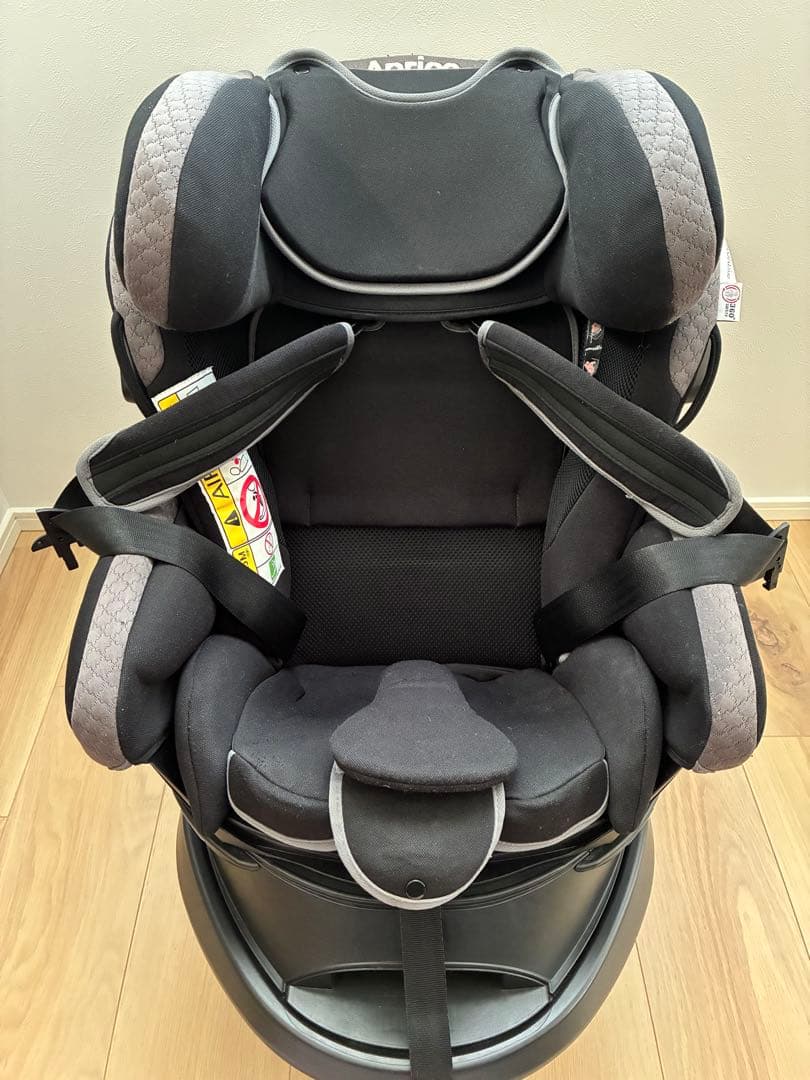 アップリカ フラディア グロウ ISOFIX 360°セーフティー AB