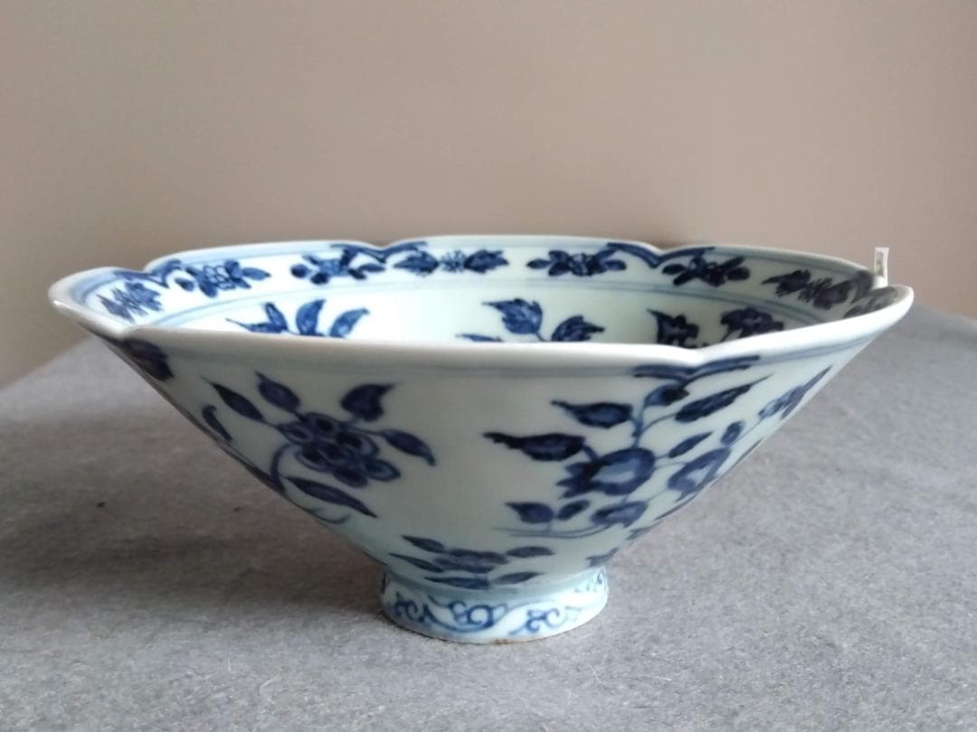 【Salvia Shop出品】中國古陶磁器　大明宣徳年製　青花四季六輪鉢