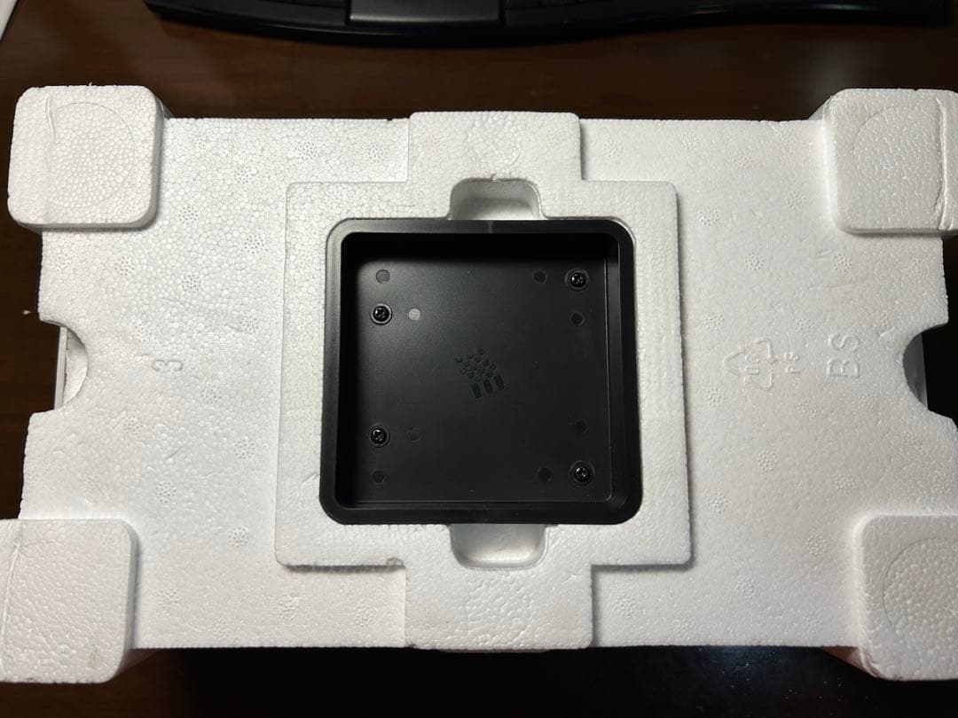 EXOTO 1/18 Hummer Thunder Trac エグゾト ハマー