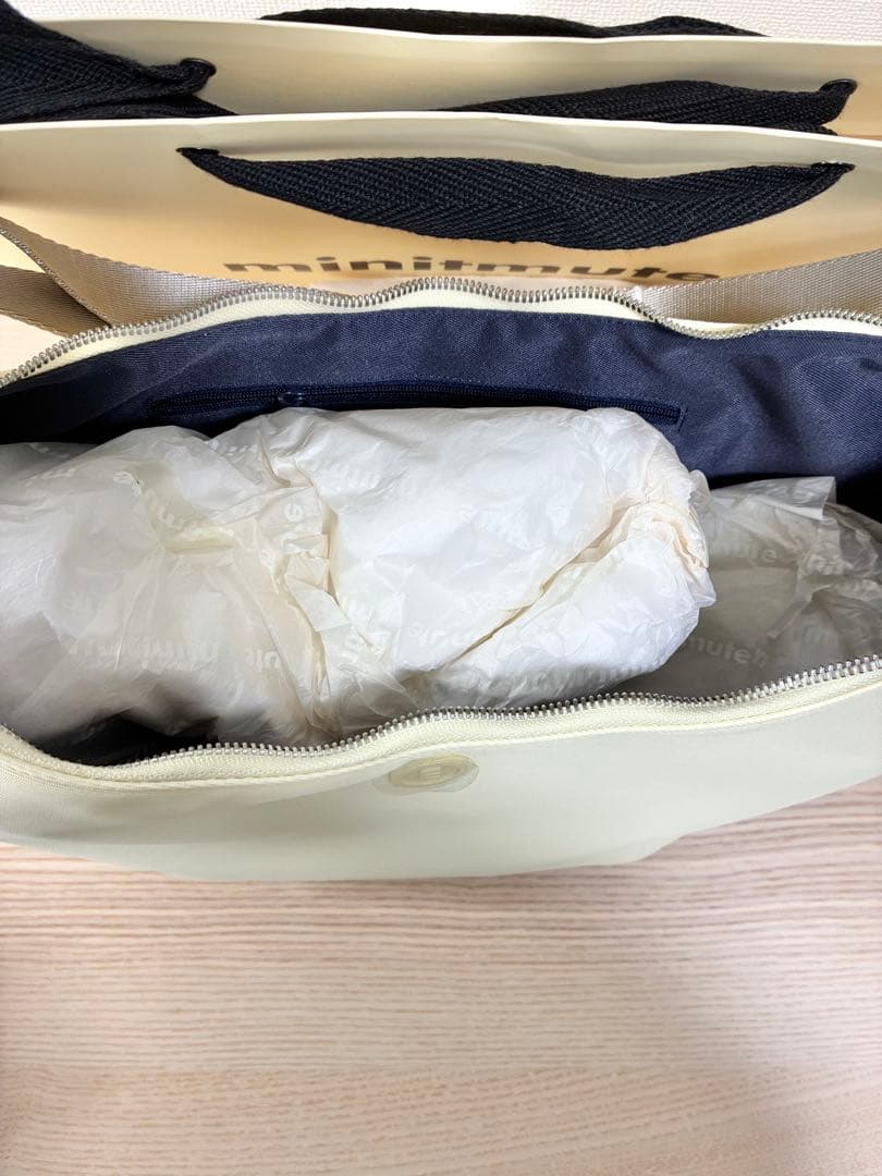 新品　minitmute ミニットミュートClowaistバッグ　butter