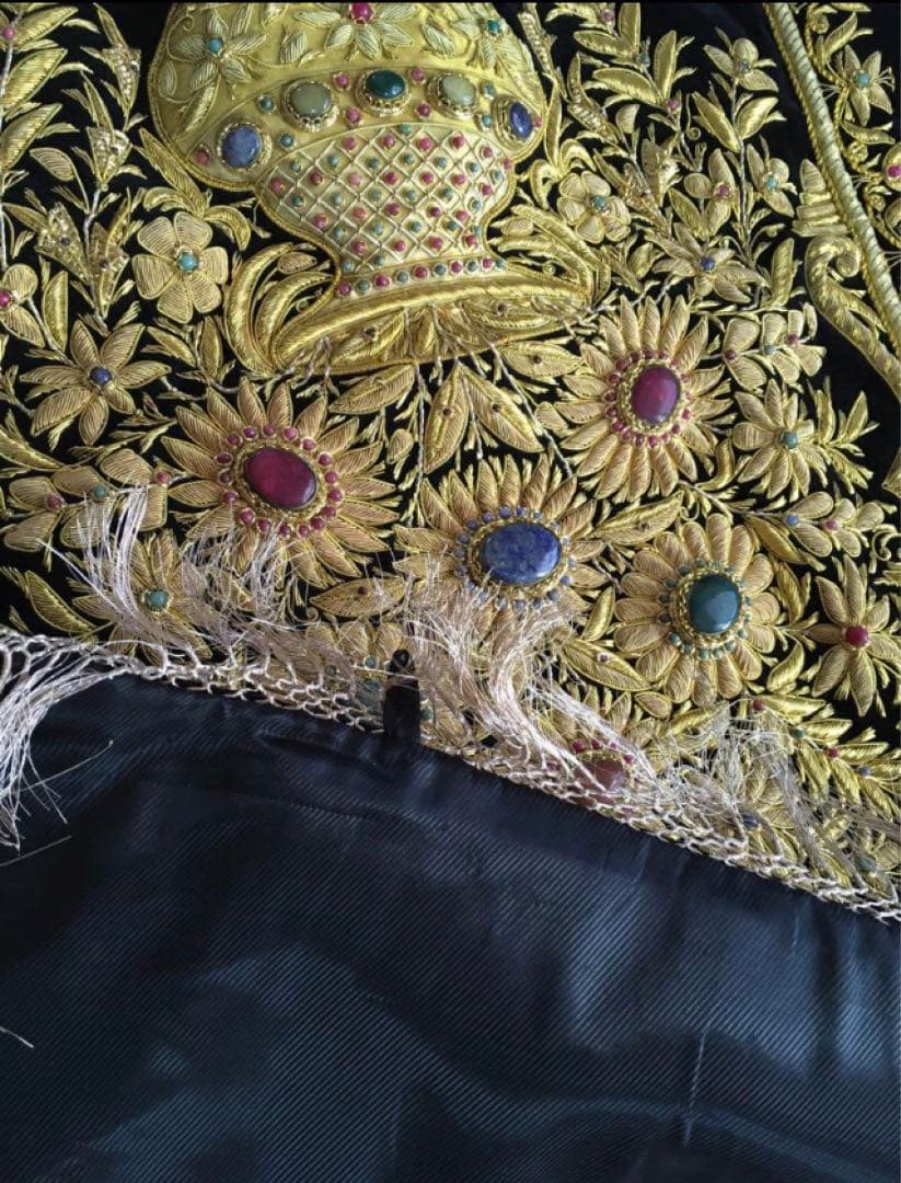 美品レア物タペストリー300個以上宝石と金糸刺繍絨毯 豪華一点物　ドバイ貴族