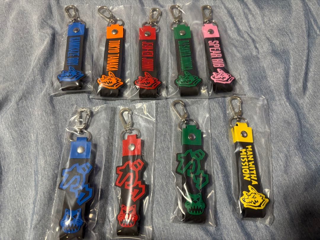 マンウィズ　一番くじ　セミコンプ　セット　フェイスクッション　フェイスマグネット