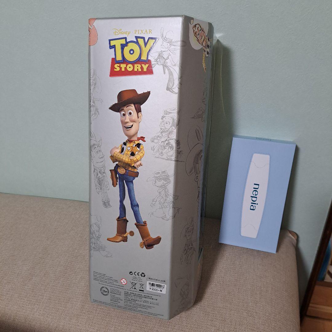 ディズニーストア　トーキング　ウッディー　トイ・ストーリー　世界限定400