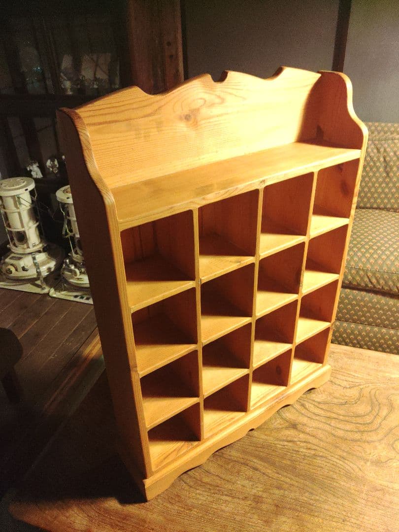 希少　飾り棚　シェルフ　ショーケース　キャビネット　ラック　天然木　収納　レア