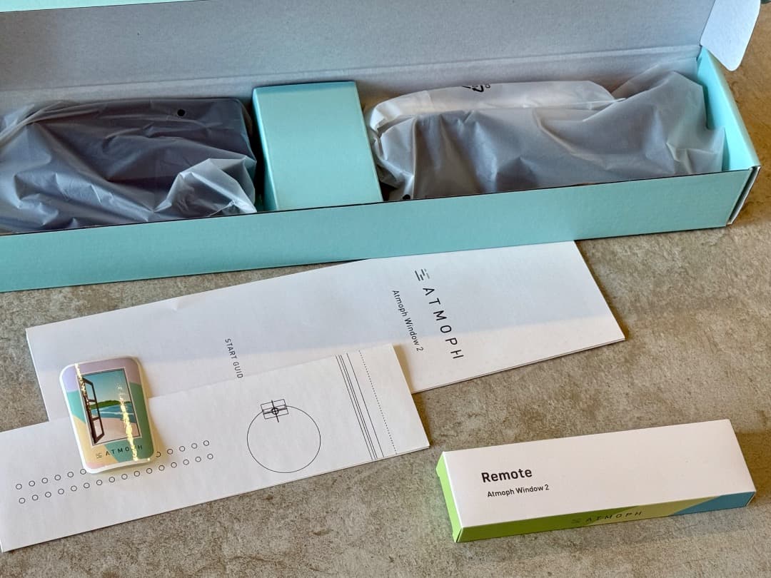 ほぼ新品 Atmoph Window 2 リモコン付 送料込 アトモフ2ホワイト