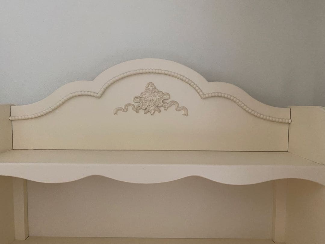 yomogiアイボリーロマンティック木製シェルフ