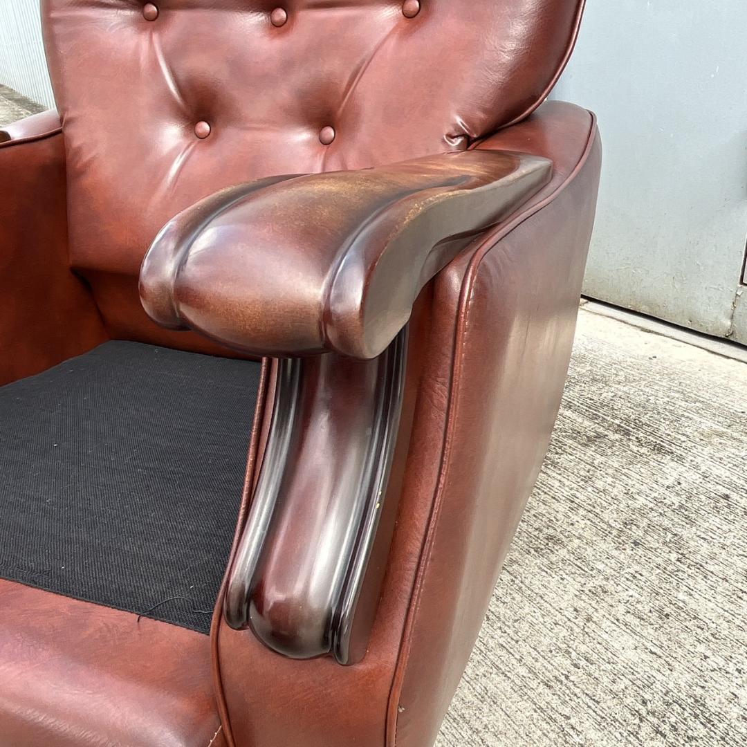 【送料無料】西洋アンティーク レザー 1人掛けソファ ロビーチェア 昭和レトロ