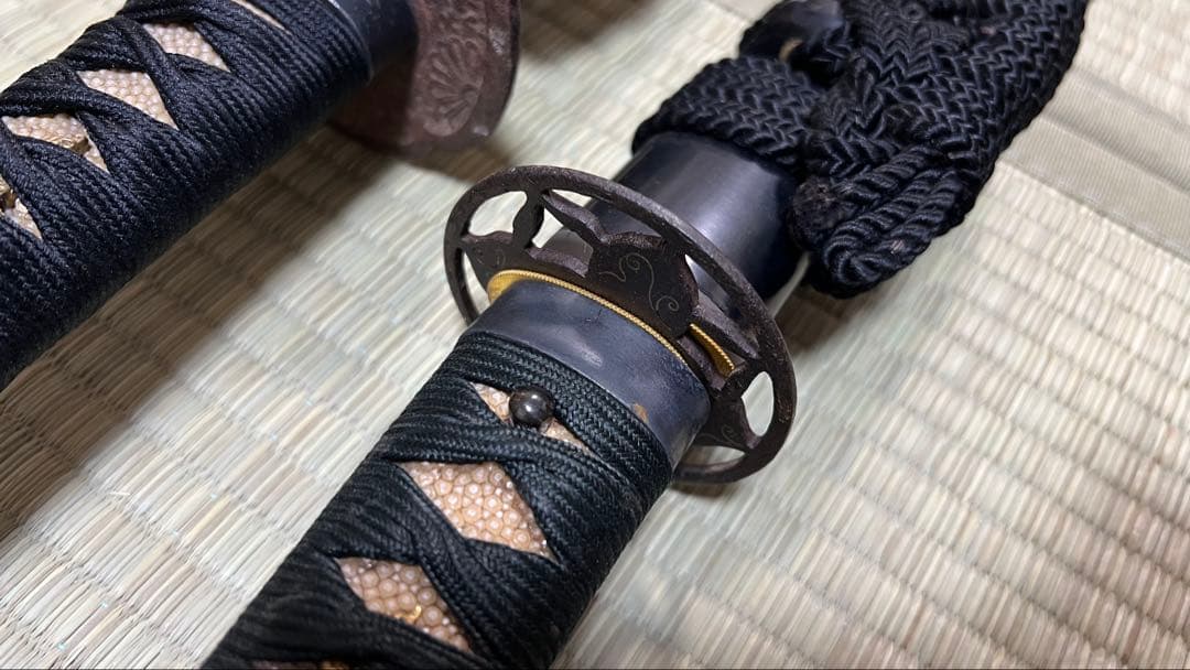 半太刀 真剣拵え 蝶 竹光 模造刀 居合刀 牡丹 小柄 本鮫皮 大小 金雲龍目貫