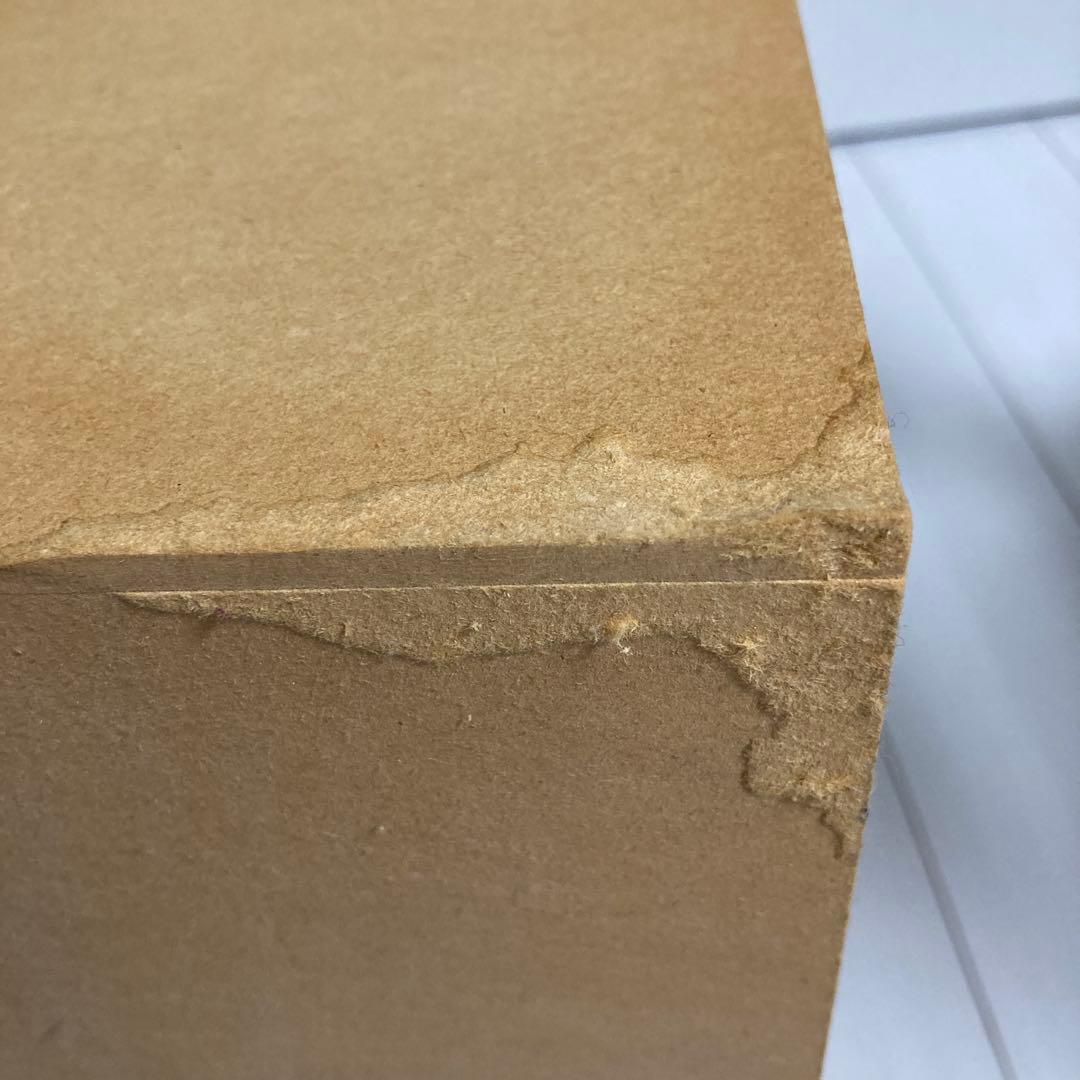 2割お値下げ40年前ブロカント購入ディスプレイラック飾り棚マス目箱柳カゴ5個つき