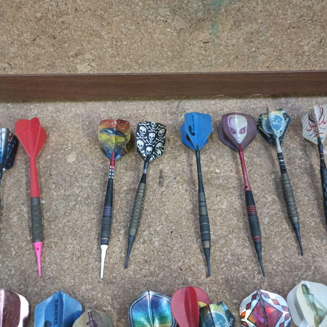 黄*読様 ３５９６）ダーツの矢 約８０本　大量まとめ／フライト シャフト バレル