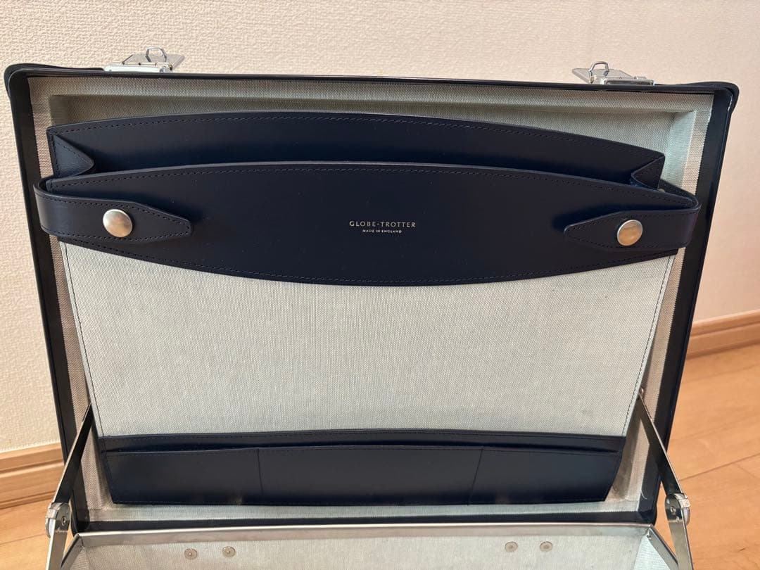 GLOBE TROTTER グローブトロッターアタッシェアタッシュケース未使用