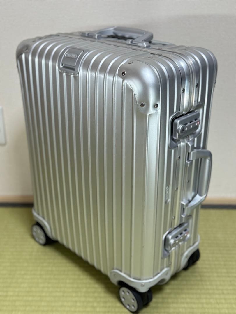 RIMOWA リモワ TOPAS トパーズ 45L 4輪 アルミ シルバー