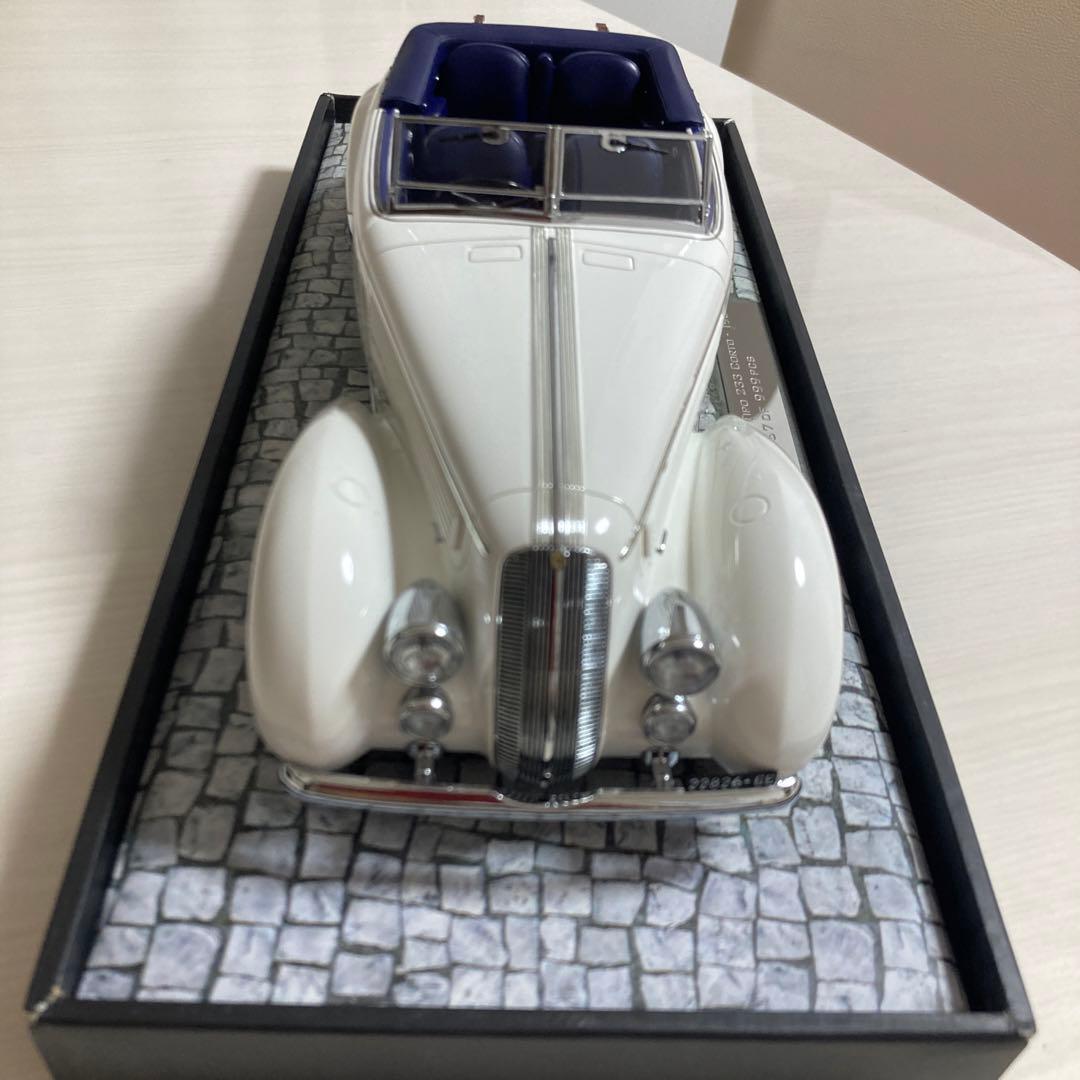 Lancia Astura Tipo 233 Corto 1936 ホワイト