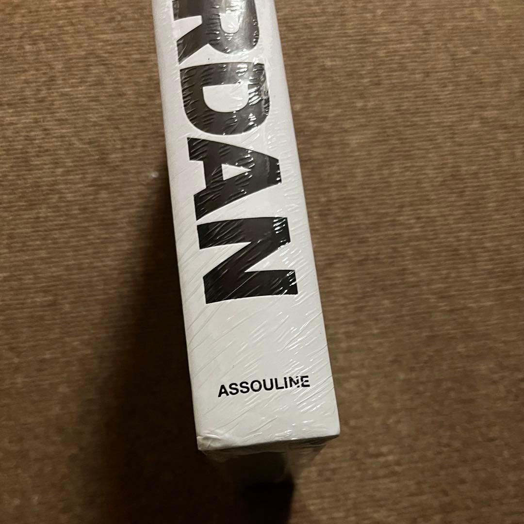 新品 ASSOULINE AIR JORDAN CLASSIC EDITION