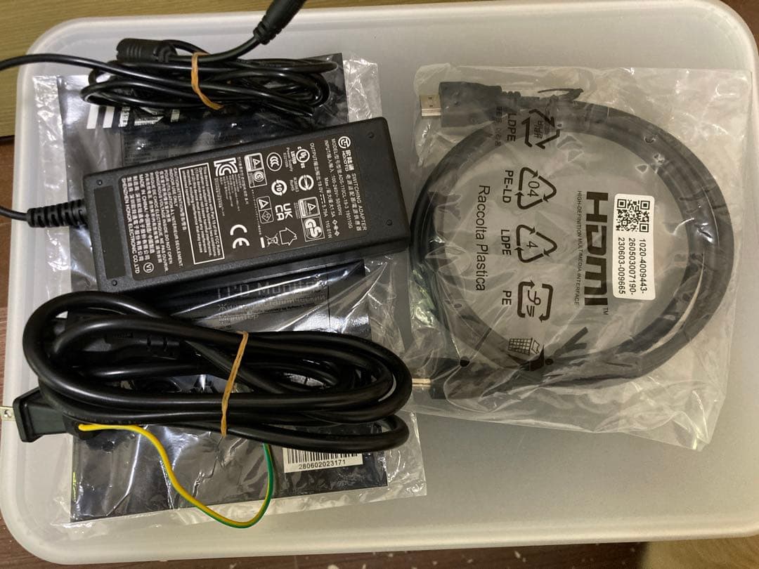 MSI 4Kモニター 27インチ Modern MD271UL