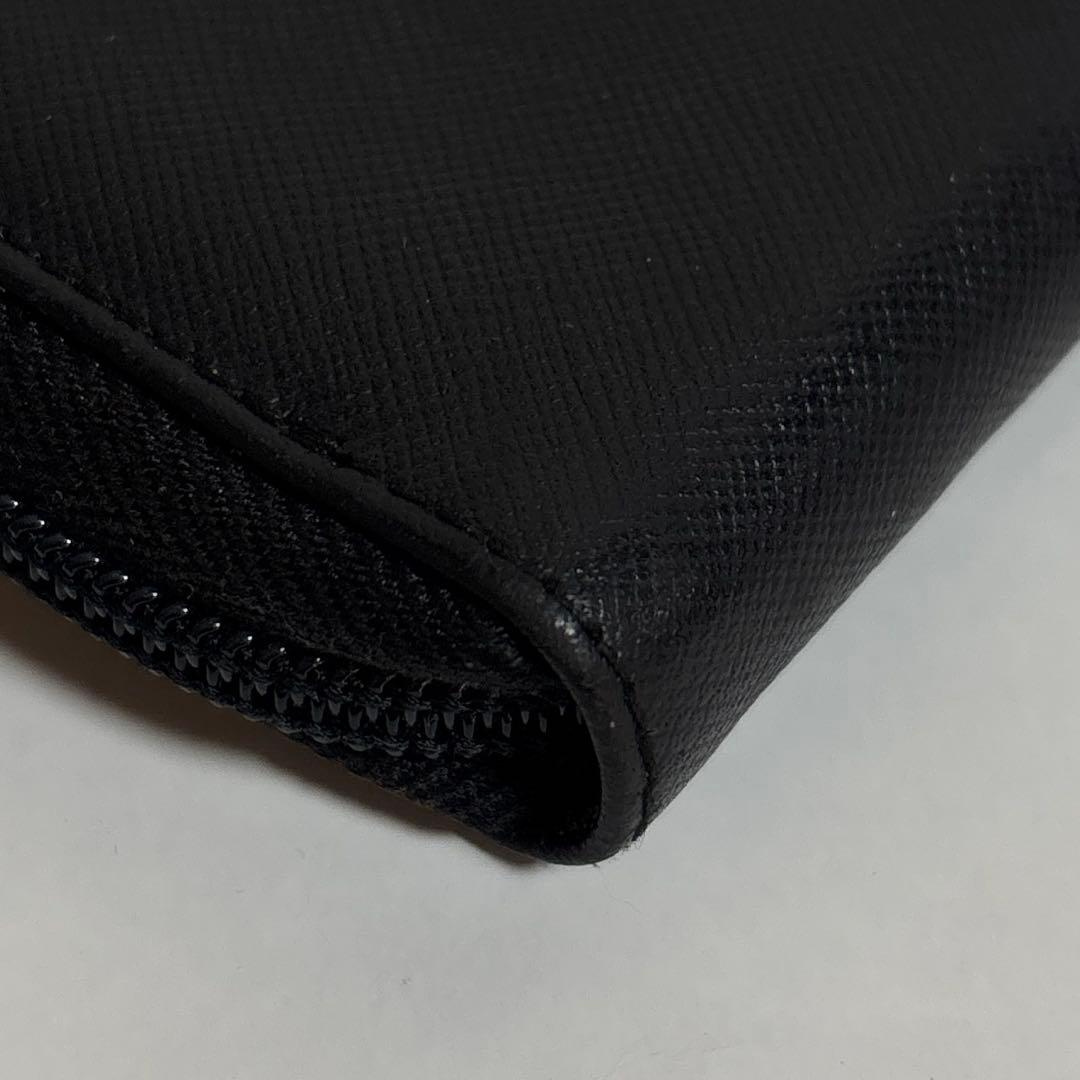 美品✨PRADA ケース ラウンドジップ サフィアーノ 三角ロゴ ブラック