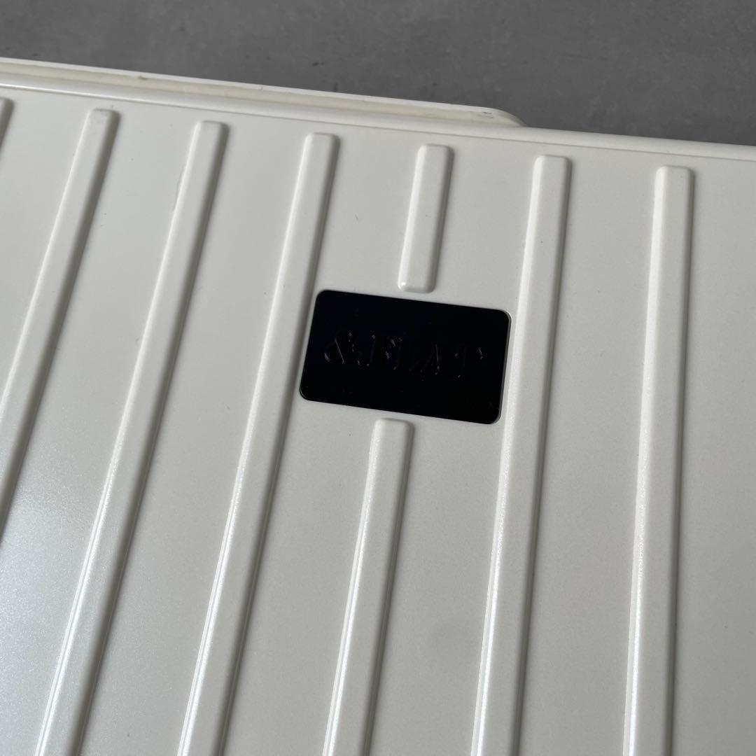 &.FLAT折り畳めるキャリーケース 機内持ち込み可能35Lスーツケースフラット