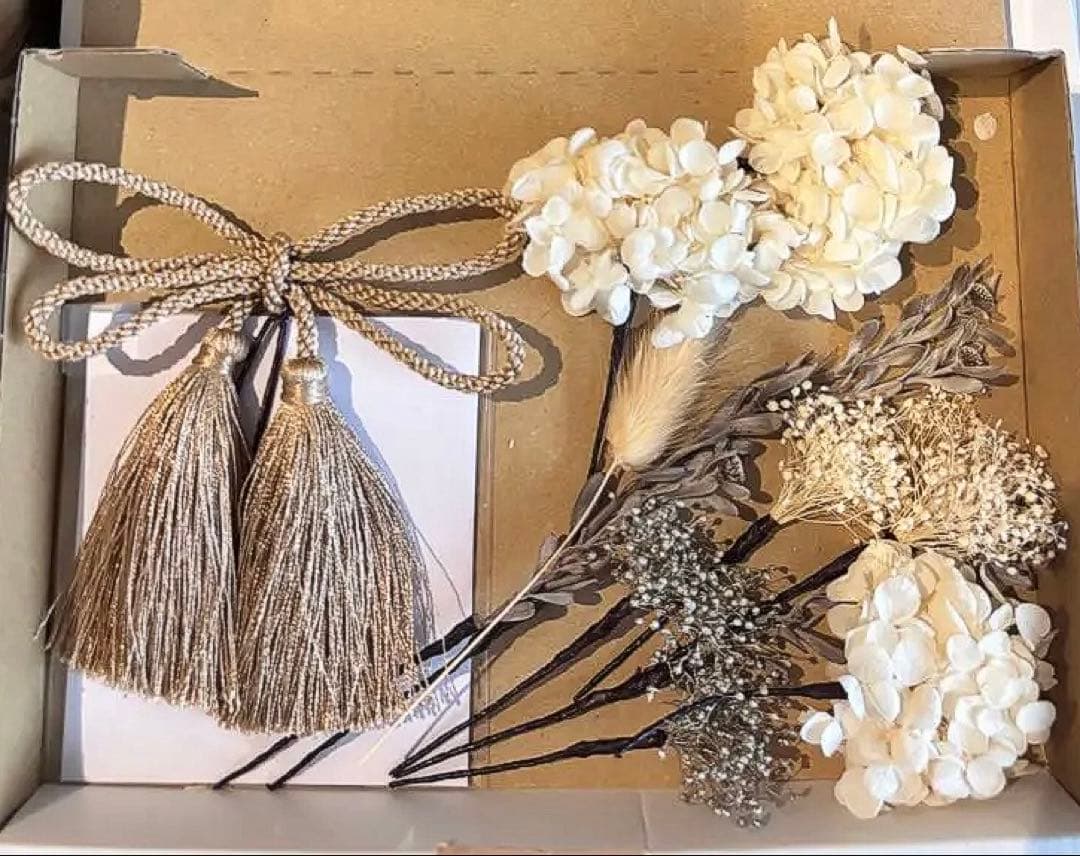 【nana】美品・豪華金糸風　総レース・成人式振袖フルセット