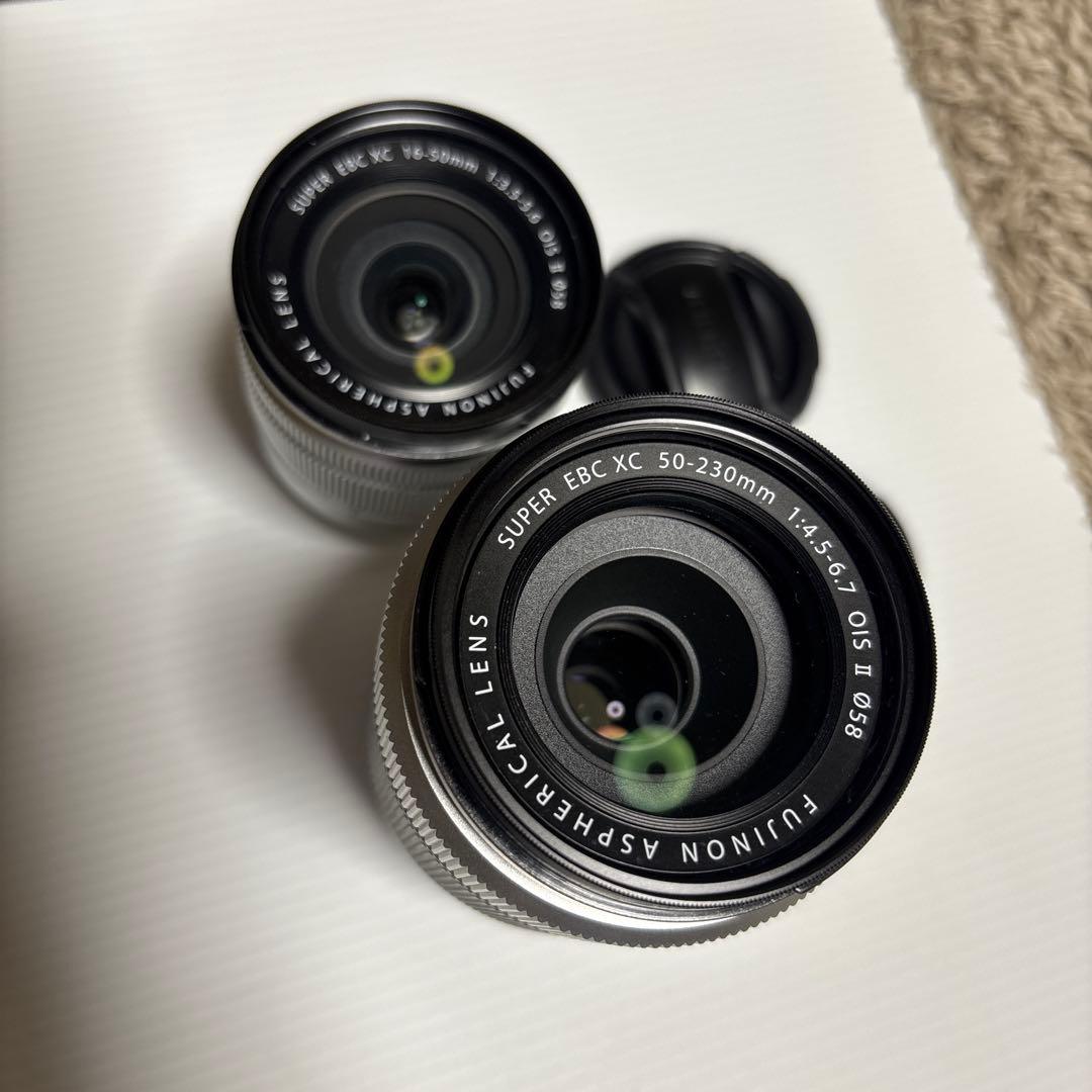 FUJIFILM ミラーレス一眼 X-A2 ダブルズームレンズキット シルバー