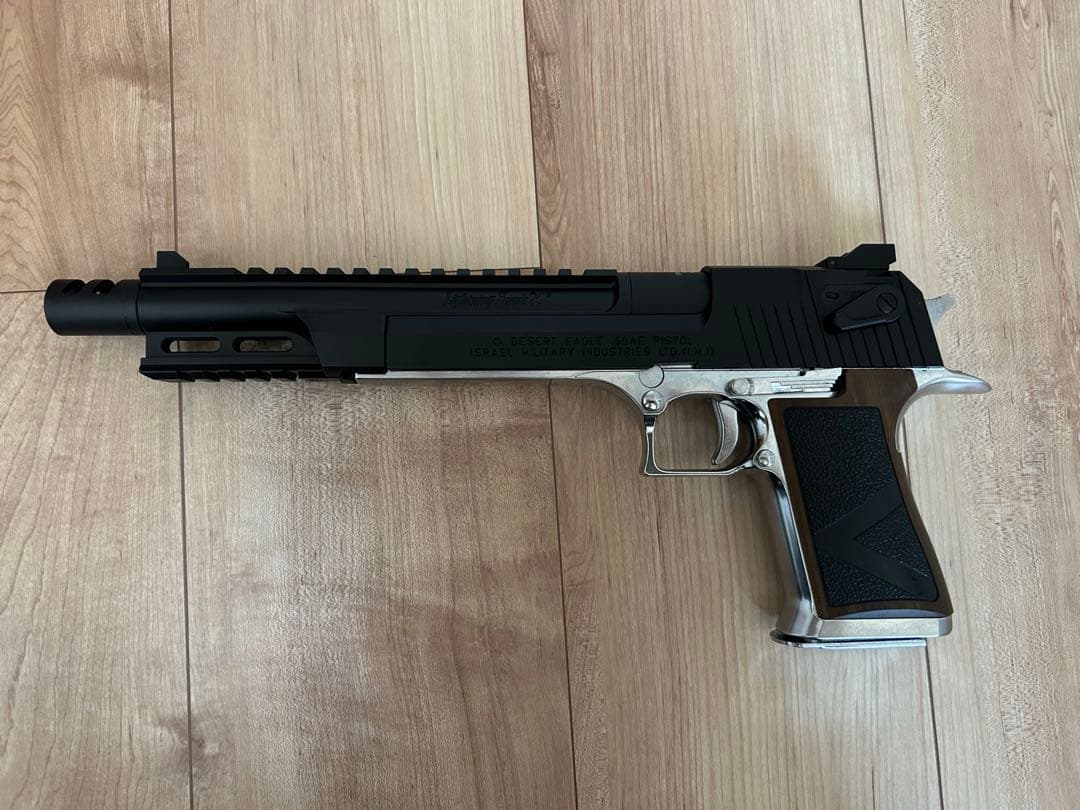 バイオハザード Re:2 ライトニングホーク　サバゲー 用品