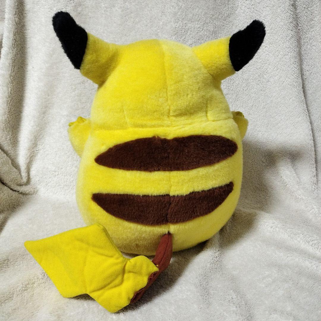 TOMY ピカチュウ 等身大ぬいぐるみ