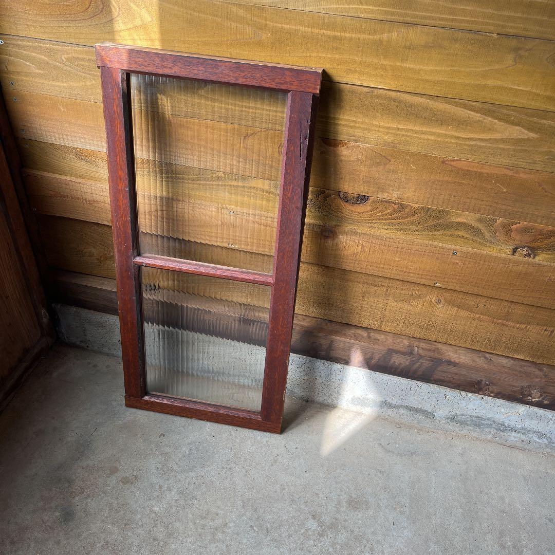 アンティーク波板ガラス枠