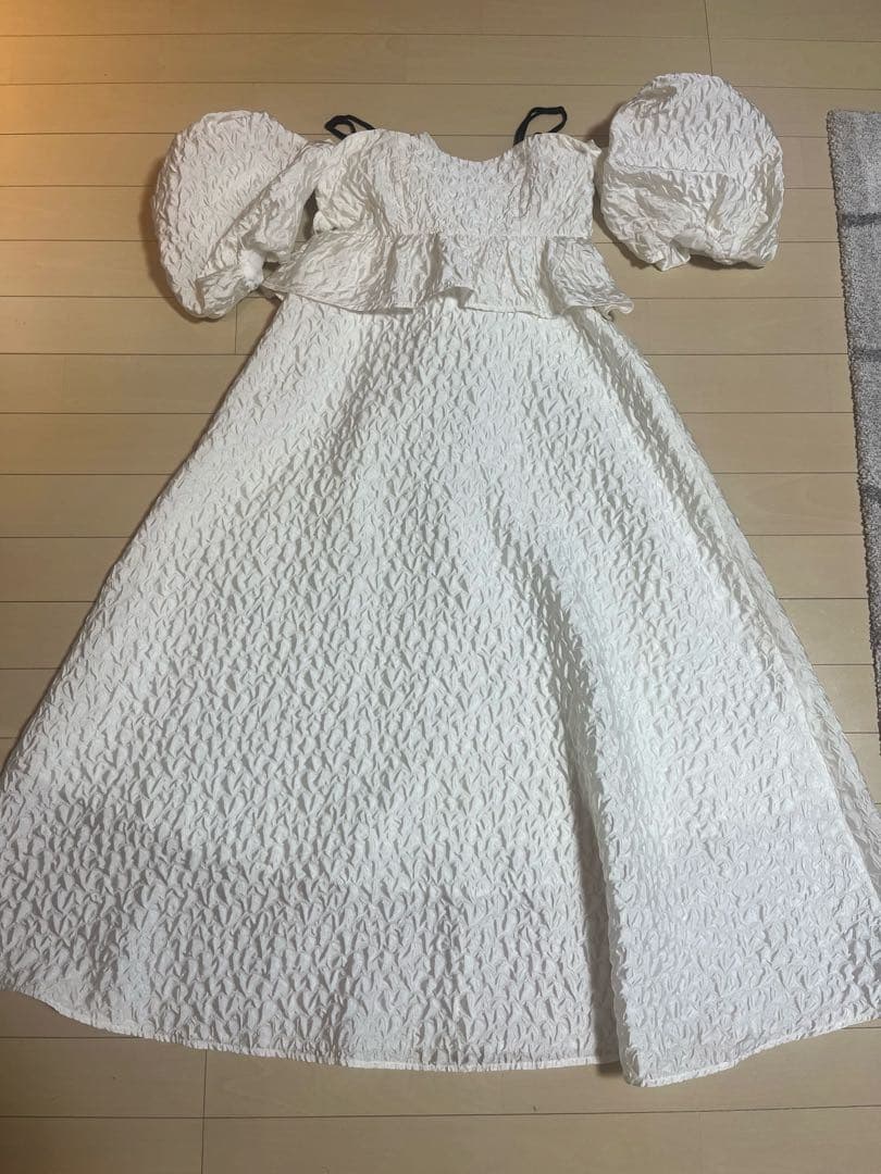 【❤︎】LILY BROWN 2WAYペプラムジャガードワンピース