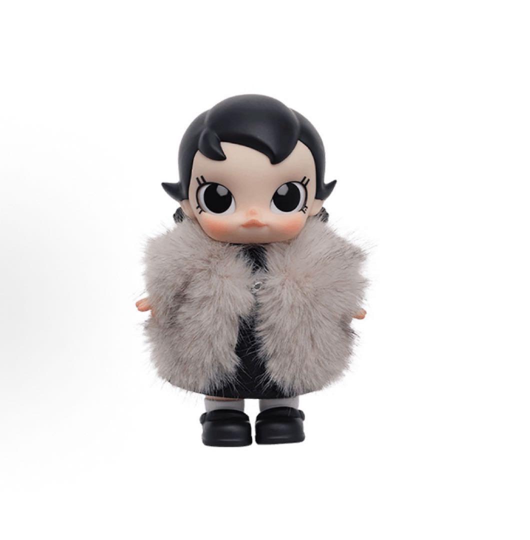 Baby Molly Winter Fit Check　ぬいぐるみペンダント