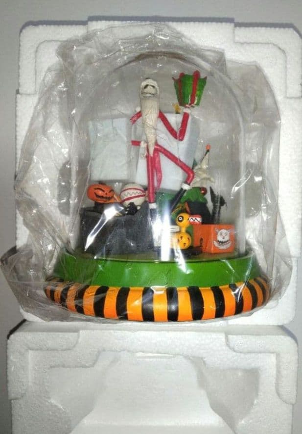 ナイトメアビフォアクリスマス　ドーム　フィギュア