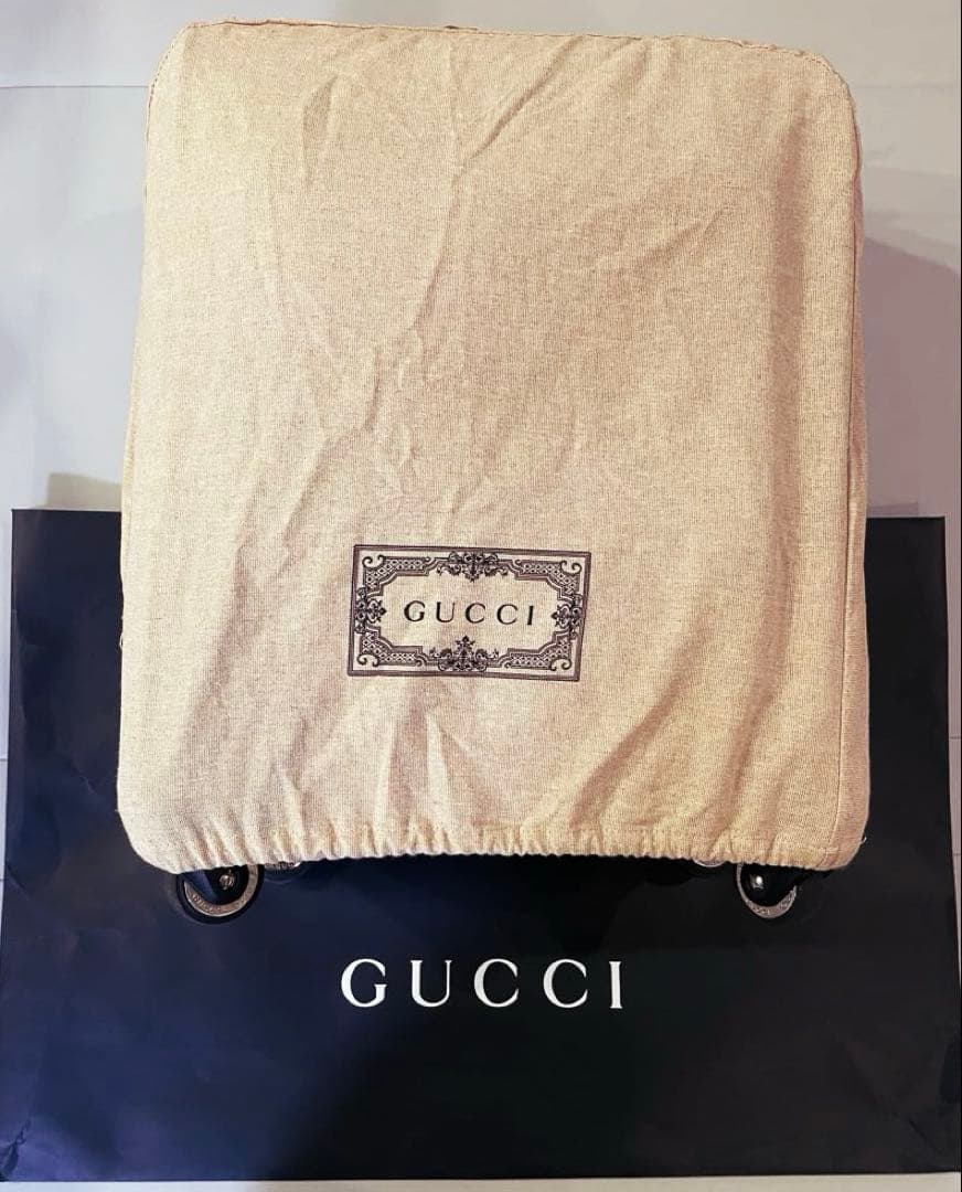 【大幅値下げ！レア希少美品／機内持込】GUCCIグッチGGキャリーキャリーケース