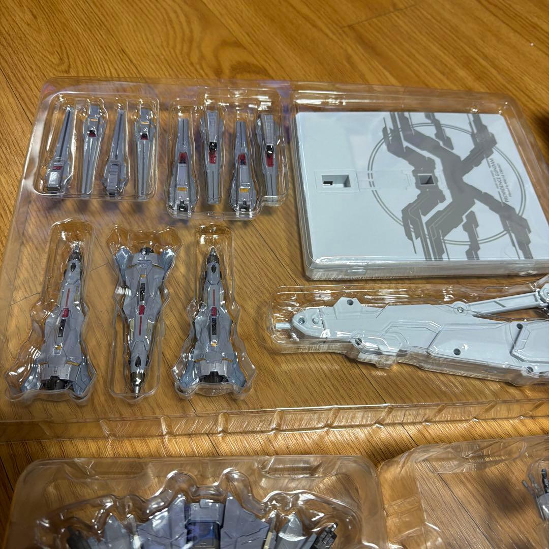 lBuild　プロヴィデンスガンダム　初期版　開封品　メタルビルド