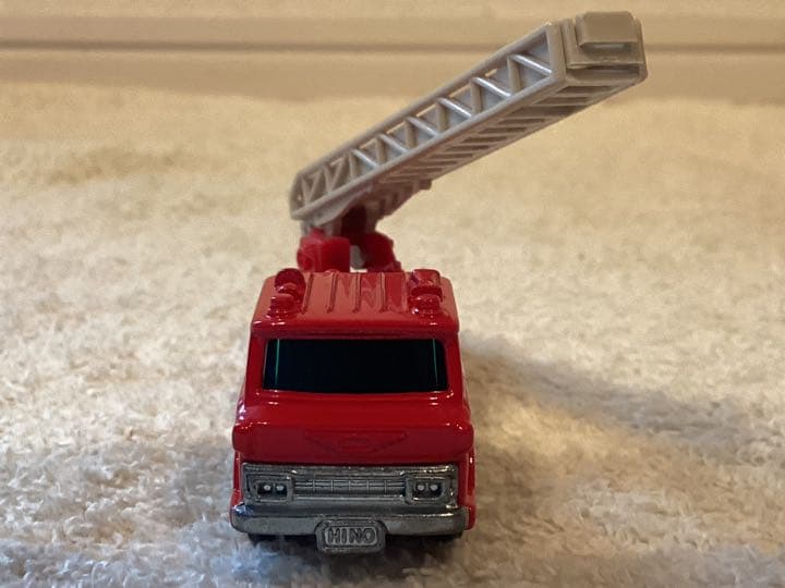 トミカ　NO.29 日野　ハシゴ消防車（東淀川）　日本製　スーパーギフト