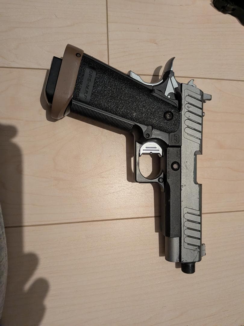 余り物のハイキャパ