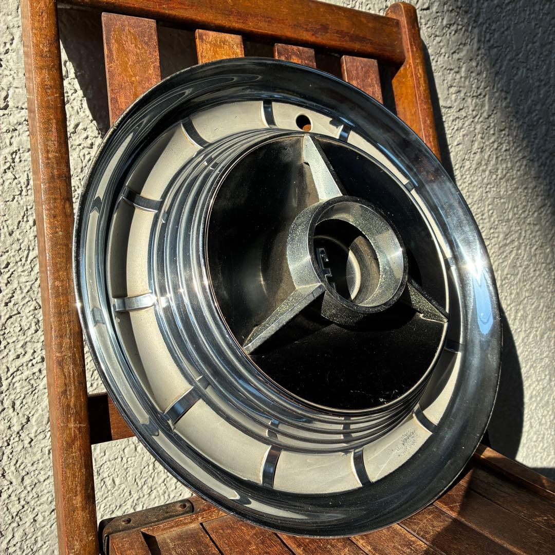 希少品！アメリカヴィンテージアメ車ホイールキャップ　USAガレージ/50s60s