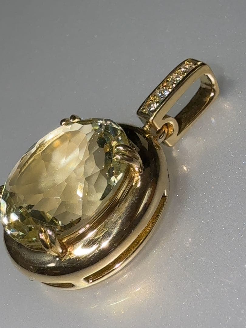「見切り品」 K18イエローベリルペンダント　 YM