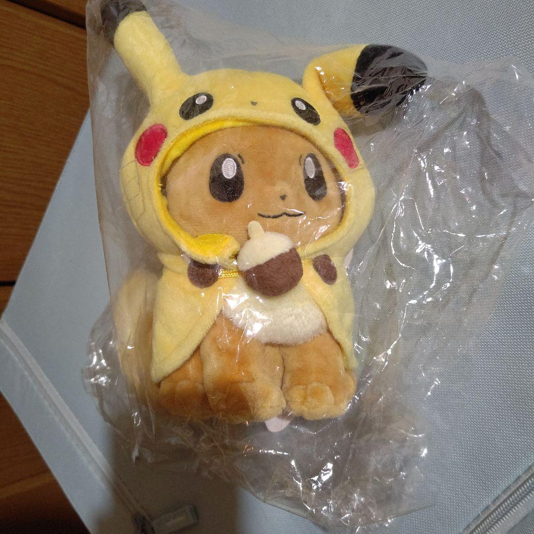 ポケモン Fan of Pikachu ＆ eievui ポンチョ シリーズ