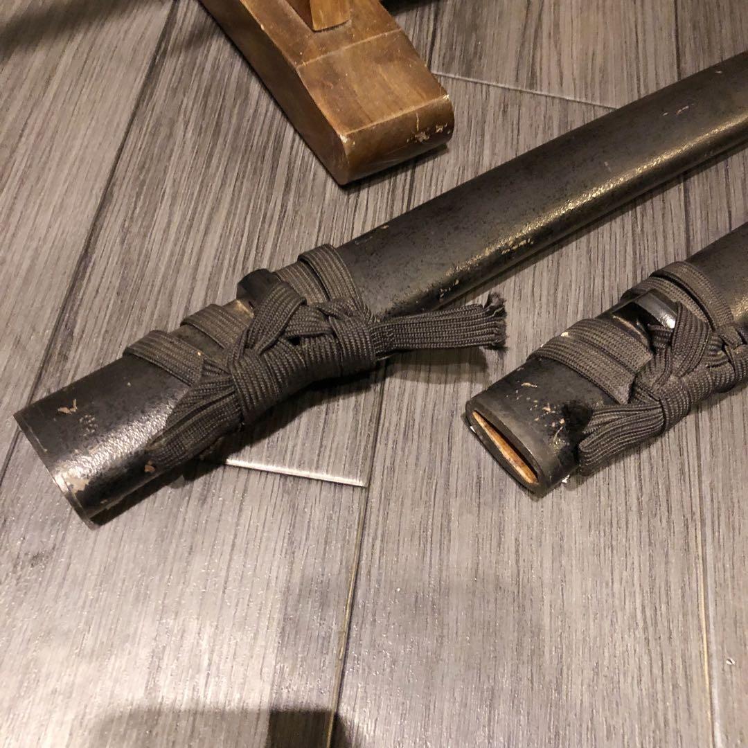 本格模造刀　大小セット　黒拵え　太刀　脇差　大小セット