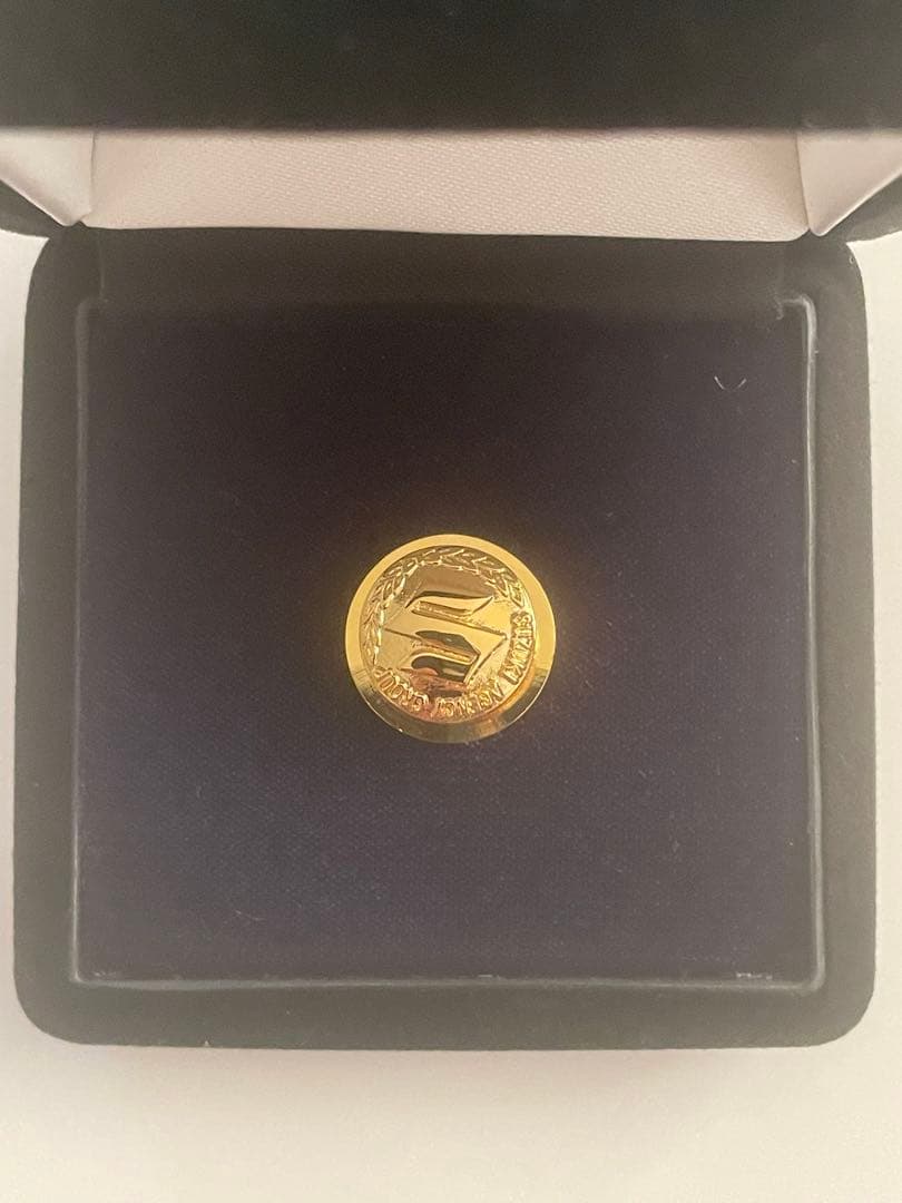 スズキ副代理店徽章