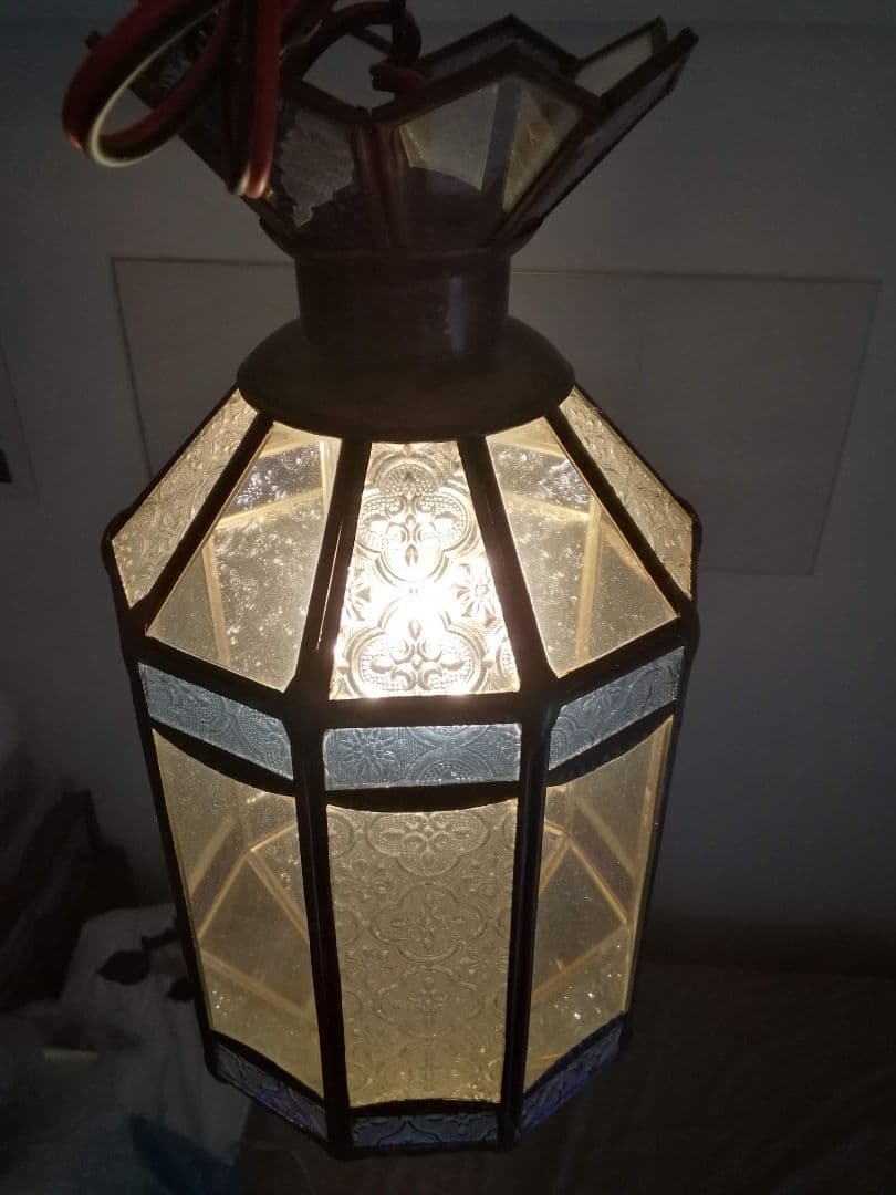 照明　ペンダントライト　型板硝子　真鍮　ステンドグラス　アンティーク　バリ島