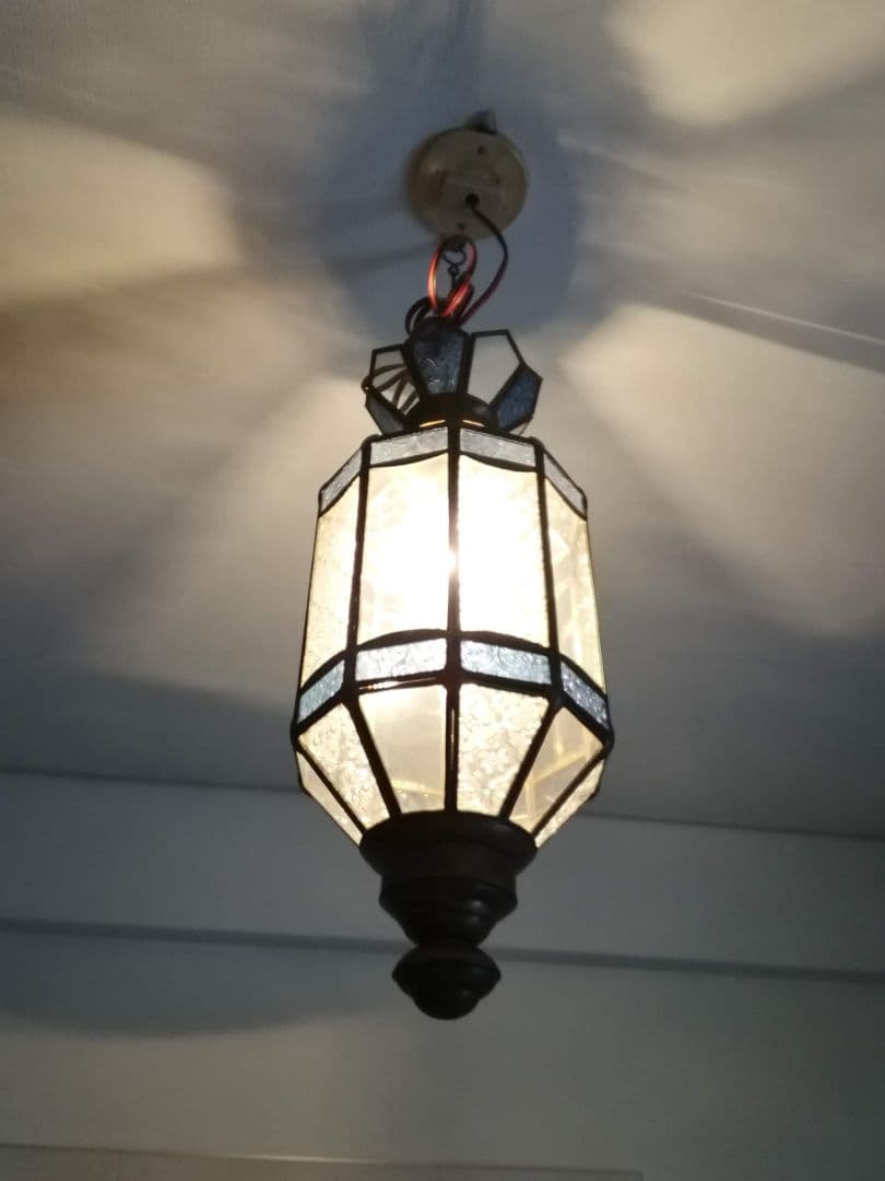 照明　ペンダントライト　型板硝子　真鍮　ステンドグラス　アンティーク　バリ島