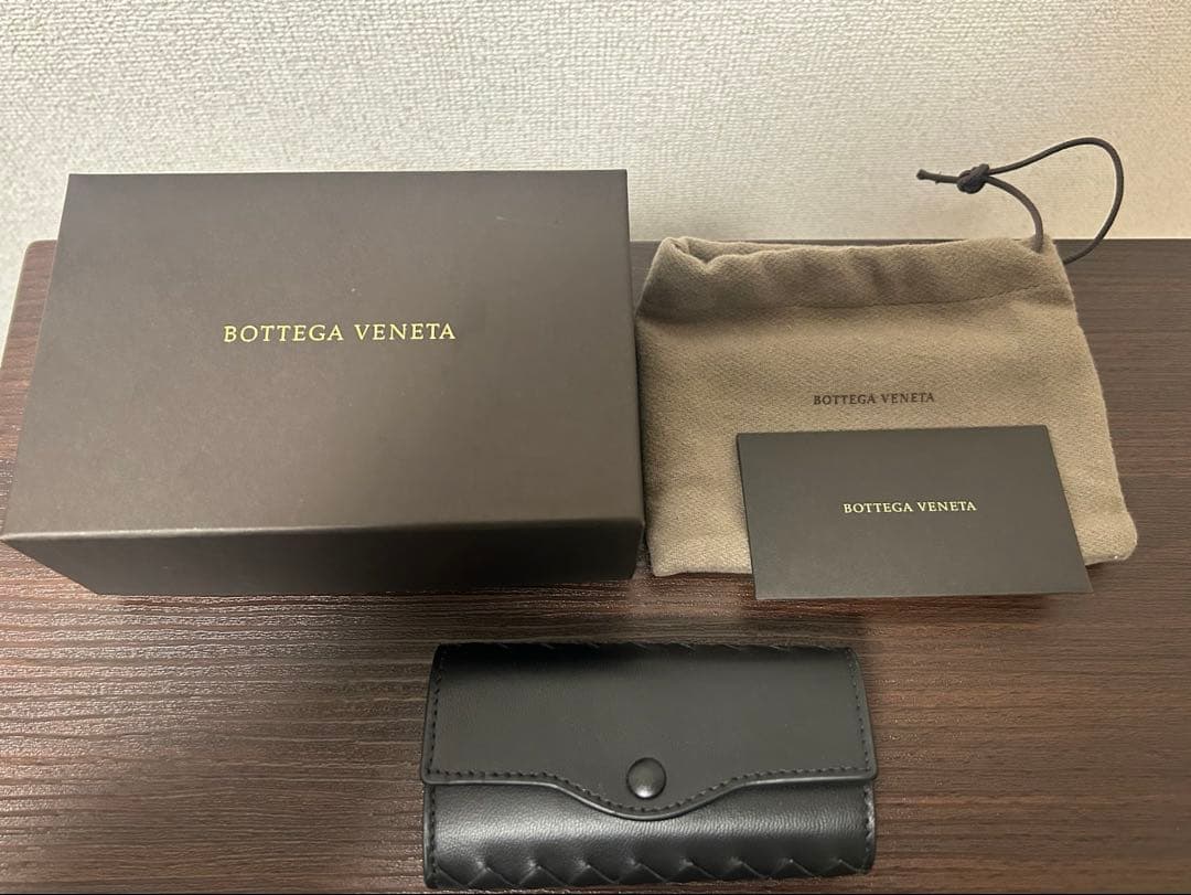 ロ*村様 ボッテガヴェネタ　キーケース　ブラック　284137