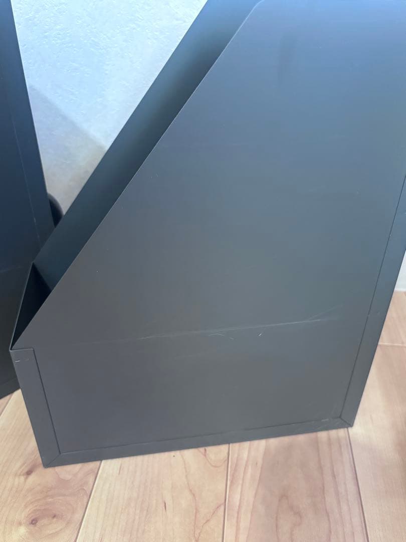 PACIFIC FURNITURE SERVICE ファイルストレージ