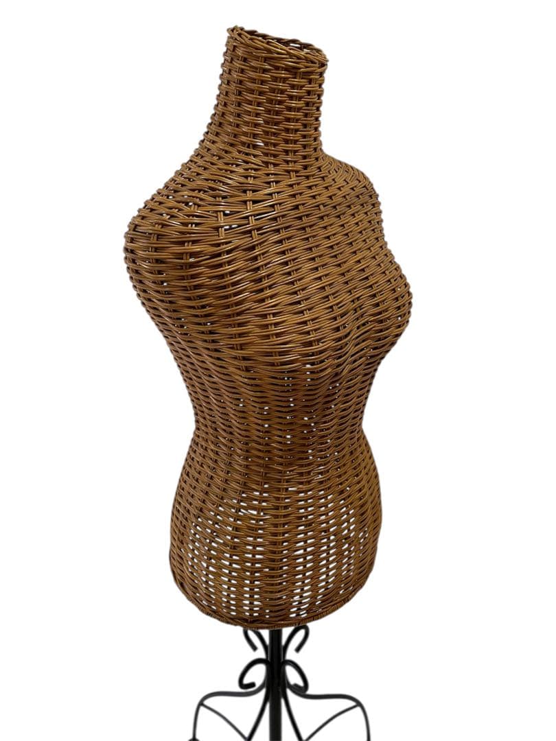 【美品】ラタン製トルソー マネキン　ボディ　婦人用ラタントルソー