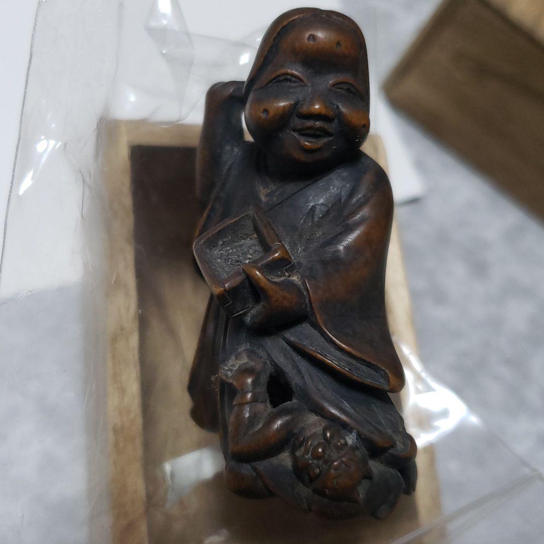 根付　正直　木彫　豆撒きおかめ足踏み鬼