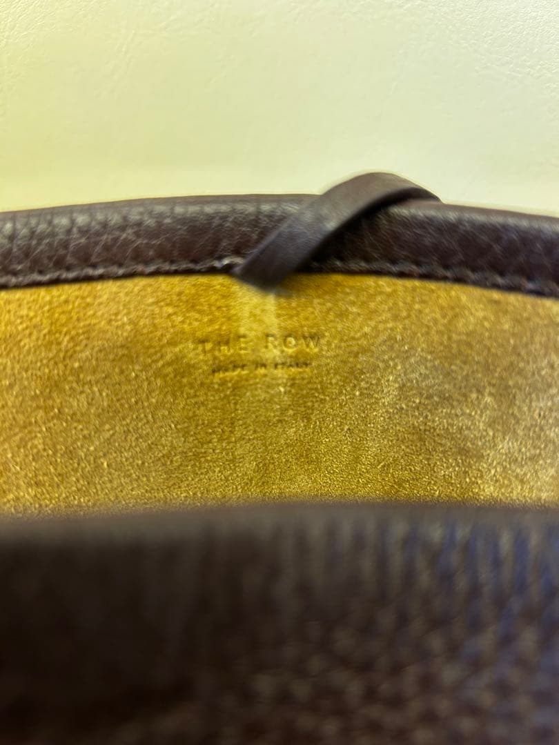 THE ROW ダークブラウン レザーショルダーバッグ