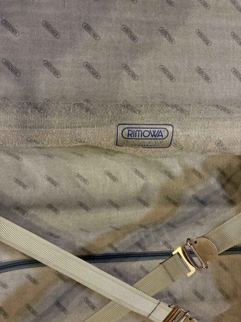 【貴重な廃盤モデル/中古】リモワ RIMOWA SALSA 55cm 機内持込可