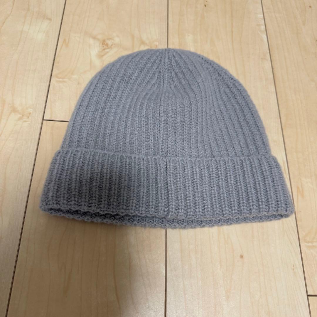 モンクレール ニットキャップ グレー