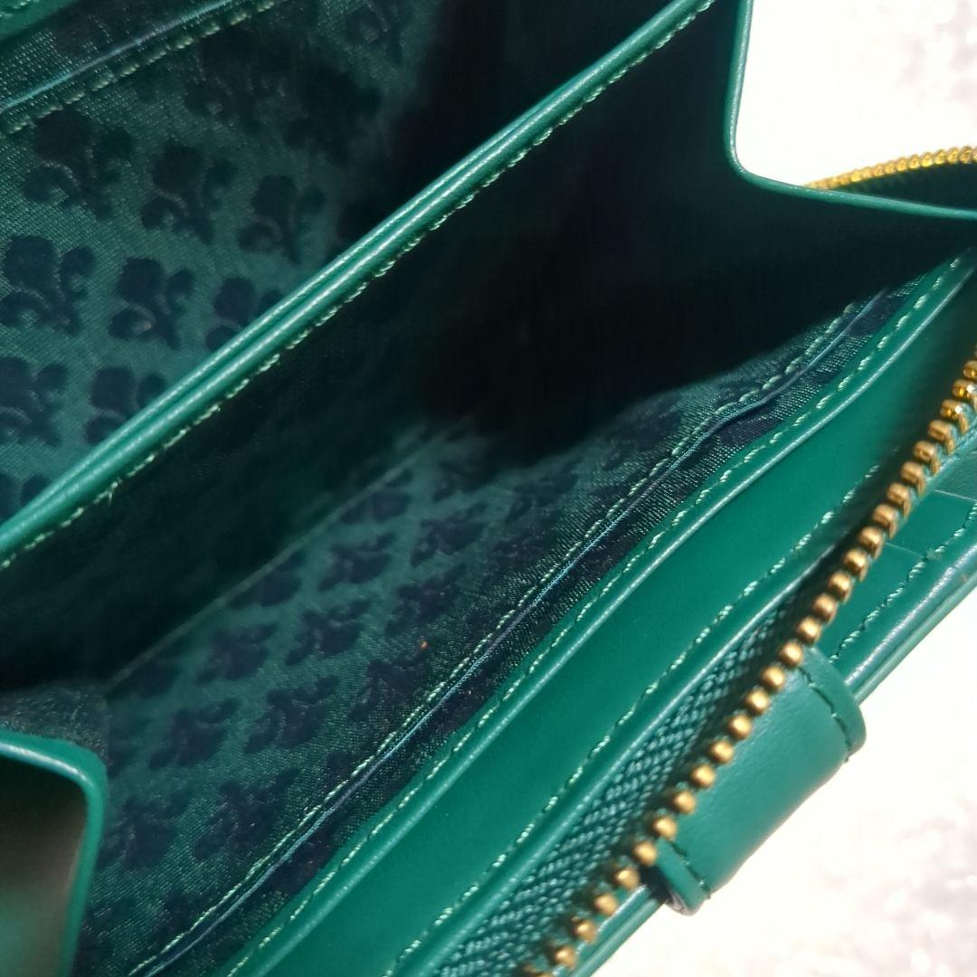 新品未使用 牛革２つ折り財布 グリーン系統 パトリックコックス